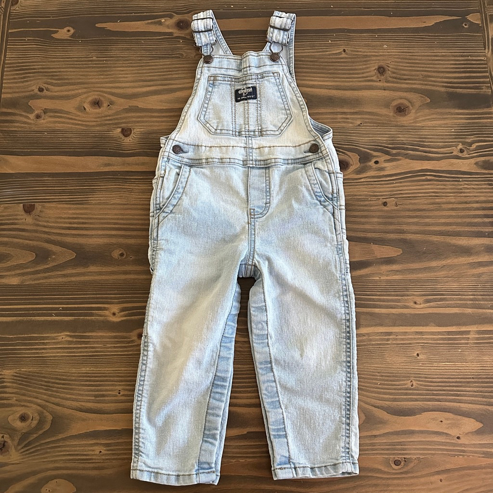 Baby OshKosh B’gosh Light Blue Denim Overalls 24 Months classic denim bib